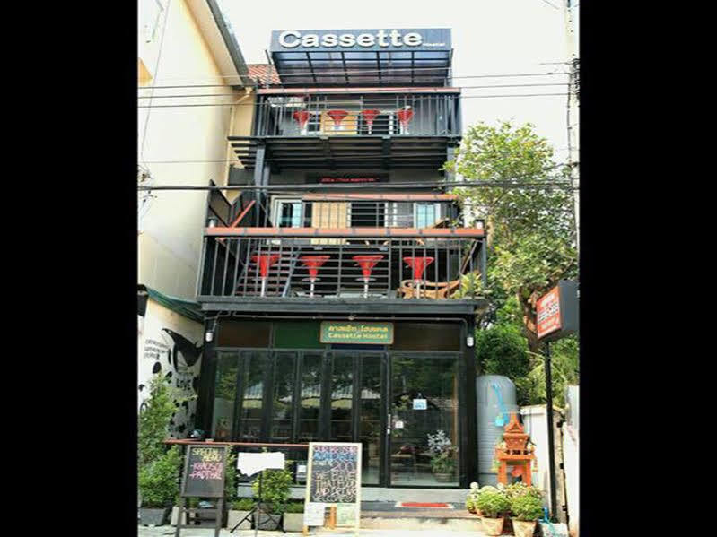 Cassette Hostel Чиангмай Екстериор снимка