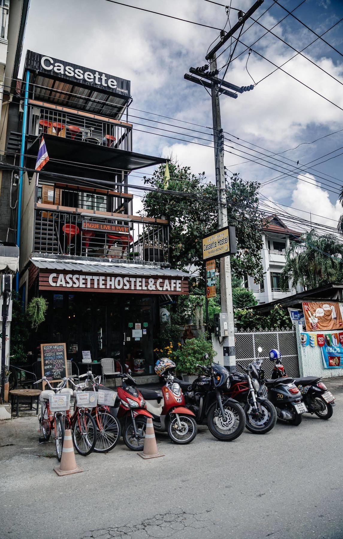 Cassette Hostel Чиангмай Екстериор снимка