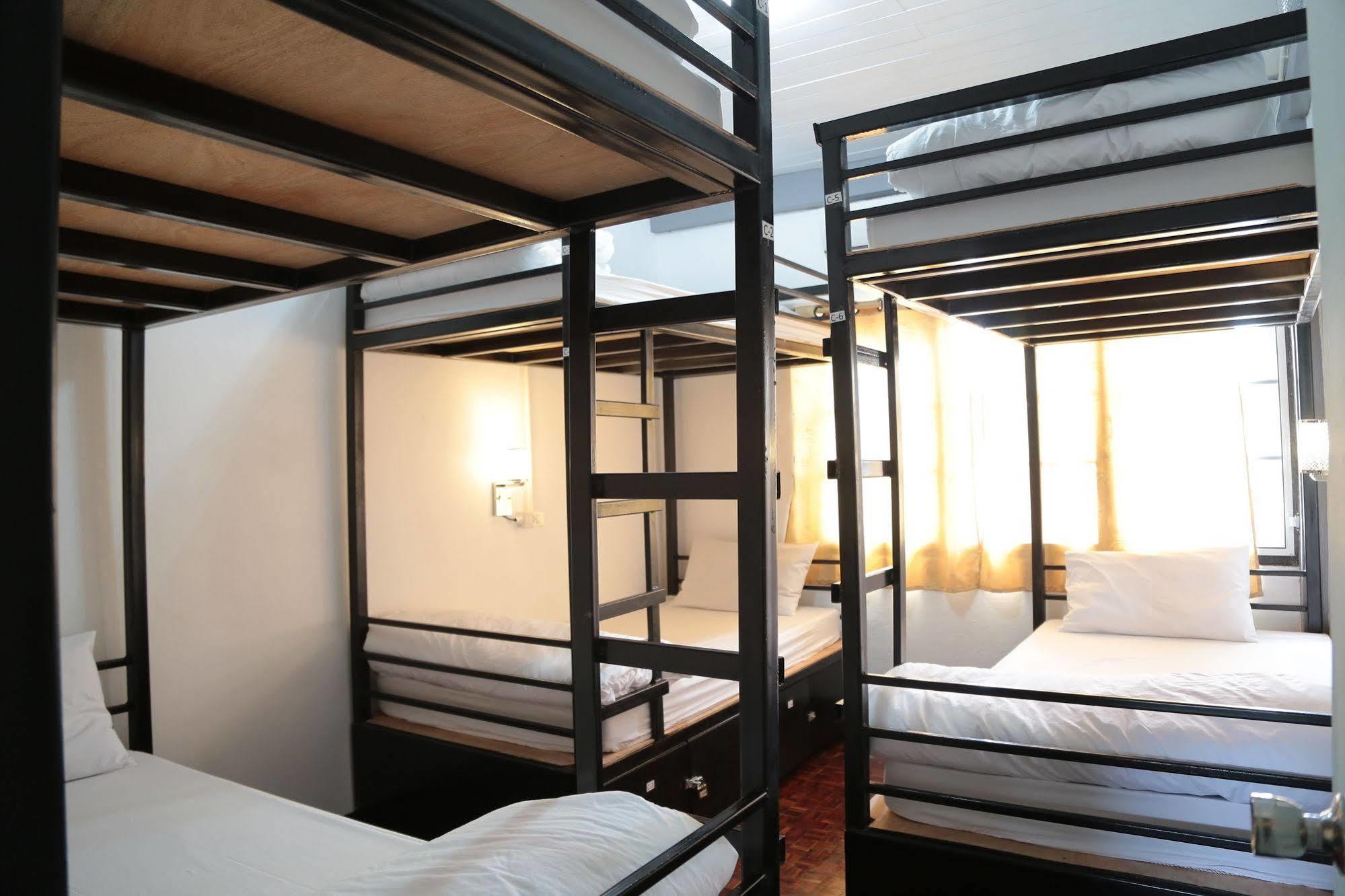Cassette Hostel Чиангмай Екстериор снимка