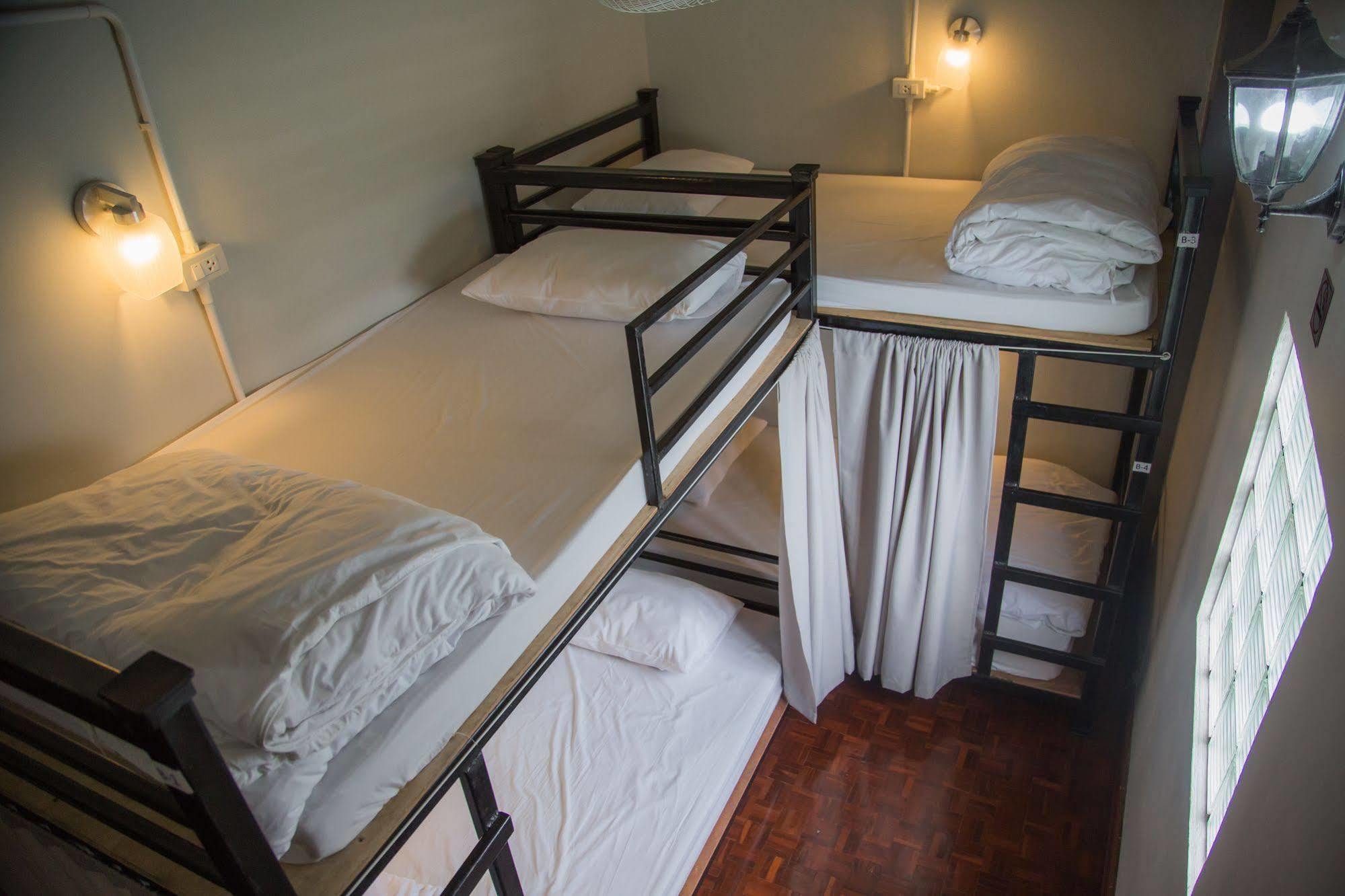 Cassette Hostel Чиангмай Екстериор снимка
