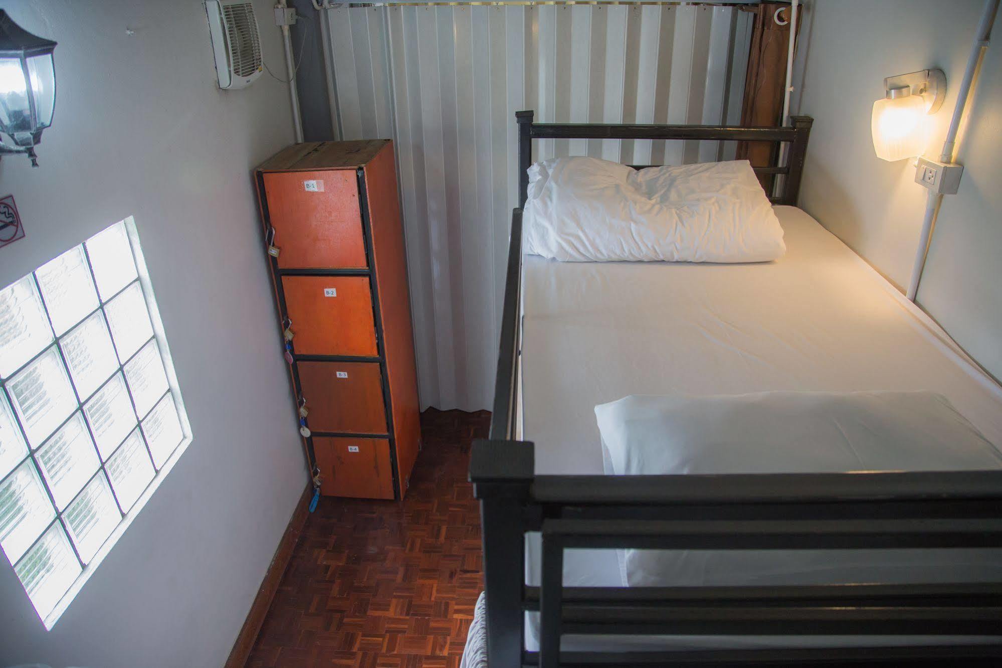 Cassette Hostel Чиангмай Екстериор снимка